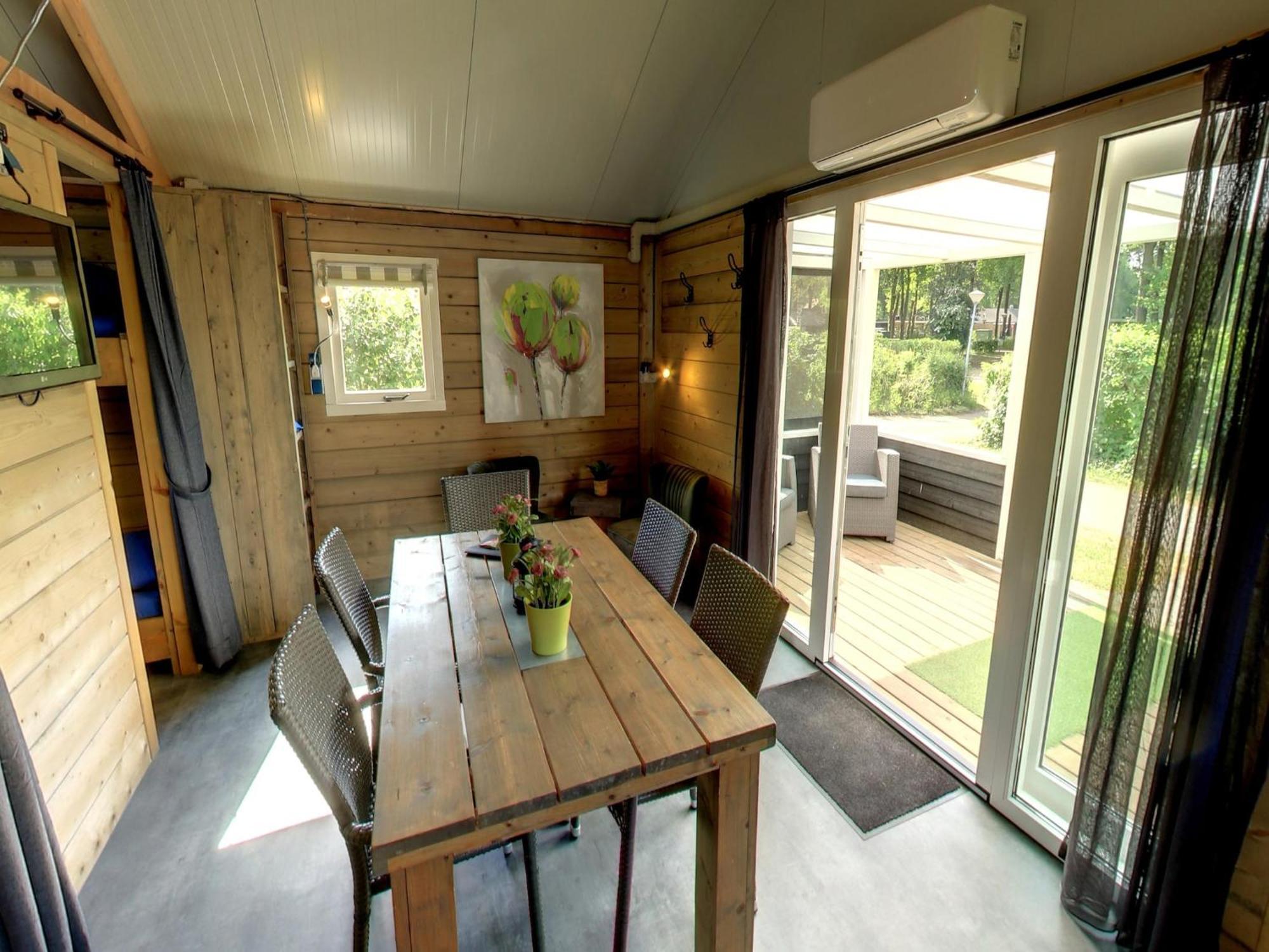 Chalet With Dishwasher, In Natural Environment IJhorst Exteriör bild